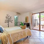 빌라 Con Piscina E Giardino *