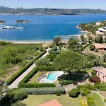Con Piscina E Giardino 빌라 Cala Bitta