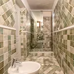 Villa Con Piscina E Giardino *