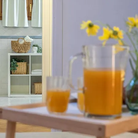 Con Piscina E Giardino Villa