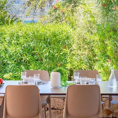 Con Piscina E Giardino Villa *